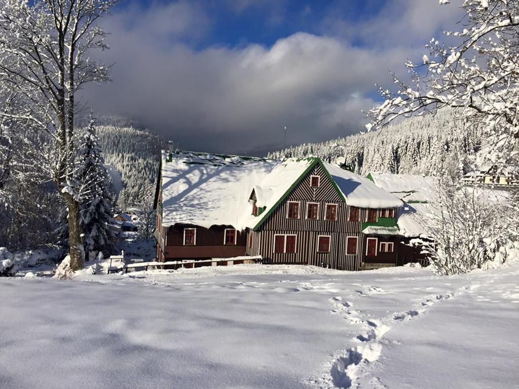 Pension Lucerna Шпиндлерув-Млин Экстерьер фото